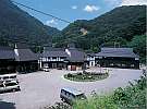 秋山郷温泉保養センター湯元雄川閣