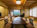 落ち着く和室の窓からは、大自然がご覧になれます