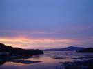 伊勢湾に沈む夕日は 客室から見える美しい景色を作り出す