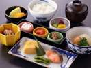 和食レストラン「羽衣」和定食