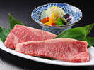 A5ランクの仙台牛ロースステーキ♪(画像は500gの例です)