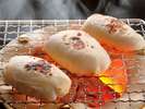 焼きたての白子を雑炊に加えることにより、一層贅沢な味わいに。