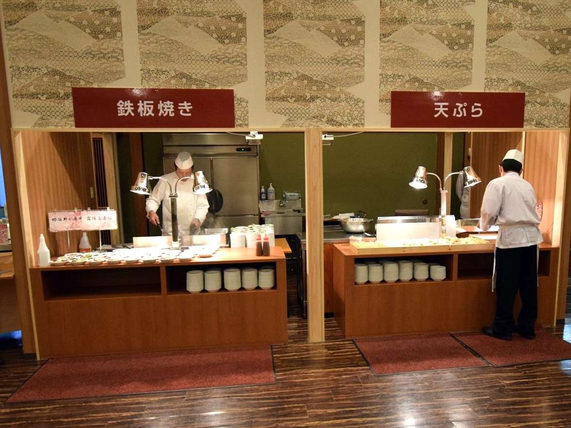出来立ての料理が楽しめるライブキッチン