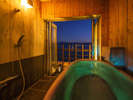 露天風呂付でプライベートな空間が極上の癒しをご提供します