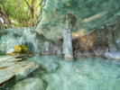 ■大浴場■トロピカル感抜群の“洞窟風露天風呂”がございます！
