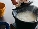 土鍋で炊き上げる朝食　※一例