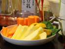 フルーツや野菜を使用した酵素ジュースをご準備いたします。イメージ
