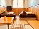 【2Ｆ和室】ごろんとなれる畳のお部屋です。こちらは1～2名様でのご利用となります。