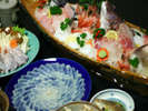 旬の日本海の魚介と自家養殖ふぐの贅沢コラボ★　鮮度には自信あります！たっぷりお楽しみくださいね♪