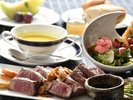 *【夕食一例】アンガス牛ロース肉ステーキコース（写真はイメージです）