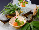 【夏季限定-鮎-】爽やかな香りの良さから『香魚』とも言われる鮎。琵琶湖の味覚をご堪能下さい