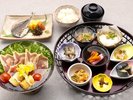 【朝食】小鉢、焼き魚などの和食をご用意しております