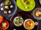 【伊豆の和風創作料理お料理一例】和の趣ひときわ鮮やかに、旅の風情を演出。