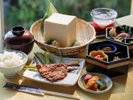 【朝食】壱岐豆腐やアジの干物などの和定食