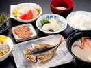 【　朝食　】　日本人の心をくすぐる朝食メニューも大人気☆