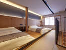 ・【2階ベッドルーム】シンプルで和モダンな寝室が一日の疲れを癒す