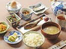 *【ご朝食一例】旅館定番の和朝食で、元気の源づくり!