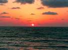 *天気が良ければ日本海に沈む美しい夕日をご覧頂けます