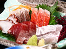 夕食◆地元のお魚を使用しているので鮮度も問題なし！