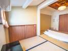Room3　和室　定員4名　/　Japanese-style　room　for　4　people