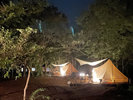 夜の宿泊テント