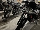 大切なバイクのために屋内駐車場を無料で確保！　ご宿泊当日の１6時までにご予約を！（写真は一例）