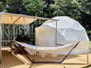 ・【ドーム型テント】伊豆高原の森中に佇むドーム型テント。気軽にグランピングを楽しめます
