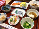 【朝食一例】