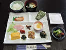 *朝食一例／シンプルで体にやさしい和朝食をご用意いたします。