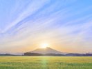 筑波山と太陽＜イメージ＞