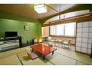 10畳バス付タイプのお部屋です。お風呂も温泉です。