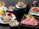 A4ランク和牛200gの贅沢ステーキに季節の釜めしなどが付いた和食会席。生魚が苦手なお客様にお勧めです