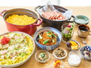 【朝食】博多の郷土料理、九州各地の名物料理など約70種をご用意。