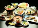【食事】信州の山と日本海の幸、どっちも味わえるボリューム満点夕食！