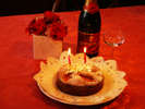 記念日プランの特典。ケーキとスパークリングワイン。大切な人との特別な日を♪