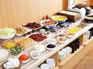 朝食バイキング　一例