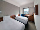 スタンダードツイン（１９平米）１０５ｃｍ幅ベッド２台完備で旅行などに最適なお部屋です
