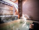 ◆客室温泉露天風呂（55.8平米）◆心地よい風を感じながら、豊かな湯の恵みに浸る至福のひとときを。
