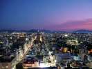 【南側展望】時間毎に移り変わる広島の街並みを望めます。