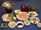 《大人気》黒豚しゃぶしゃぶのご夕食でございます。