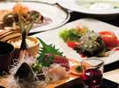 お肉がメインの洋食コースの後にお刺身や天ぷらなどの和食膳が付く和洋折衷コース、洋食と和食を一度に
