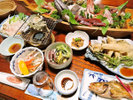 *【夕食一例】目の前の海で獲れた魚介類を使った磯料理