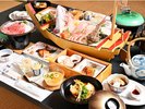 会席料理です。２名様より船盛がつきます。