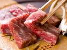 【熊野牛陶板焼き】厚切り肉を噛みしめると肉汁がジュワ～っと！熊野牛の旨みを味わってください♪