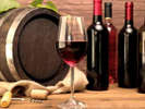 *地元山梨で造られた「山梨ワイン」を多数取り揃えております。