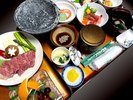 【美食上膳】旬な食材を使用した和食膳に、道産和牛の陶板焼きはいかがですか？
