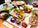 【お食事一例　和-nagomi】当館Basicコース。四季折々の旬の味覚をどうぞお楽しみください