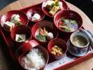 朝食：泉仙さんの和朝食膳