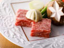 石川県ブランド牛「能登牛」。肉質が良くとろける口当たりで美味！