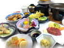 ・【2025春／特別会席】鯛、春野菜など旬の食材の料理や国産牛ヒレステーキを味わう豪華会席（一例）